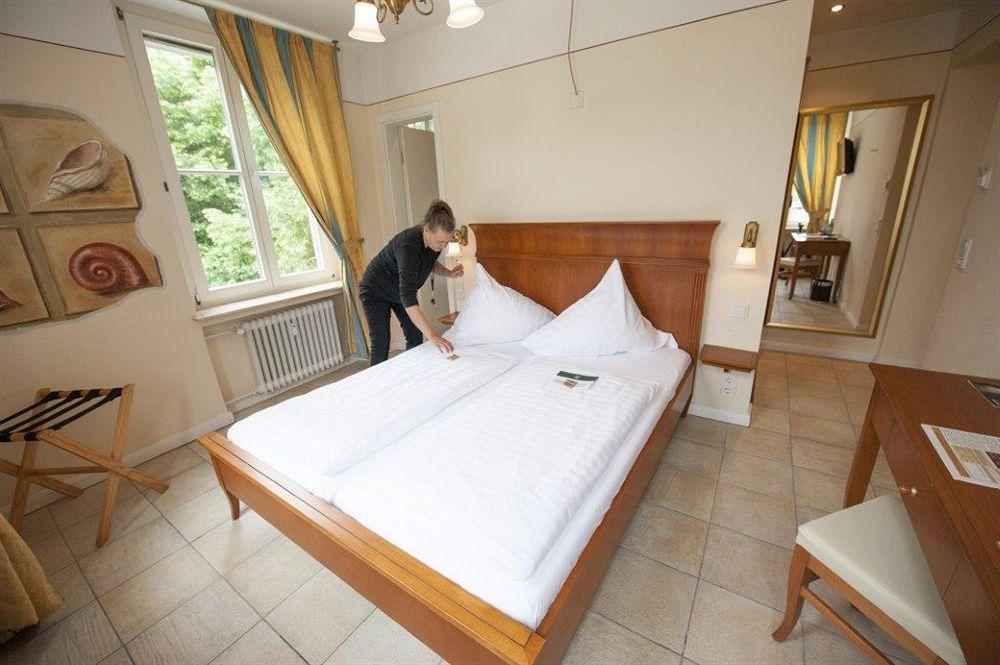 XII Apostel Albergo Köln Ngoại thất bức ảnh