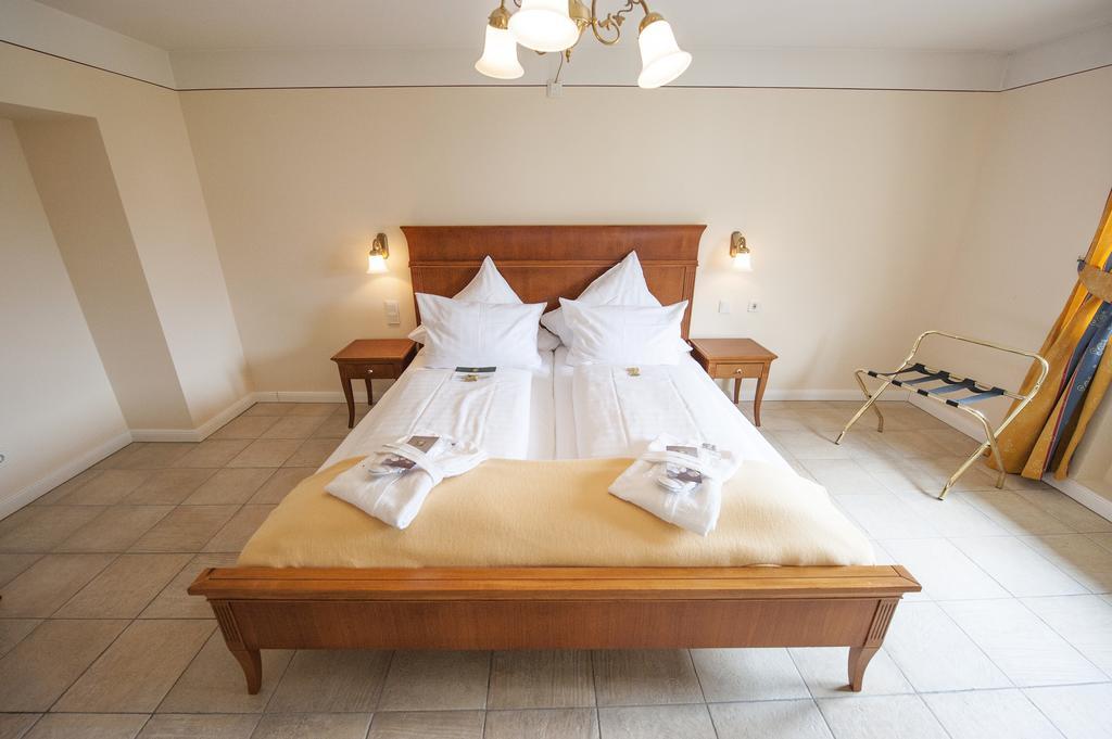 XII Apostel Albergo Köln Phòng bức ảnh