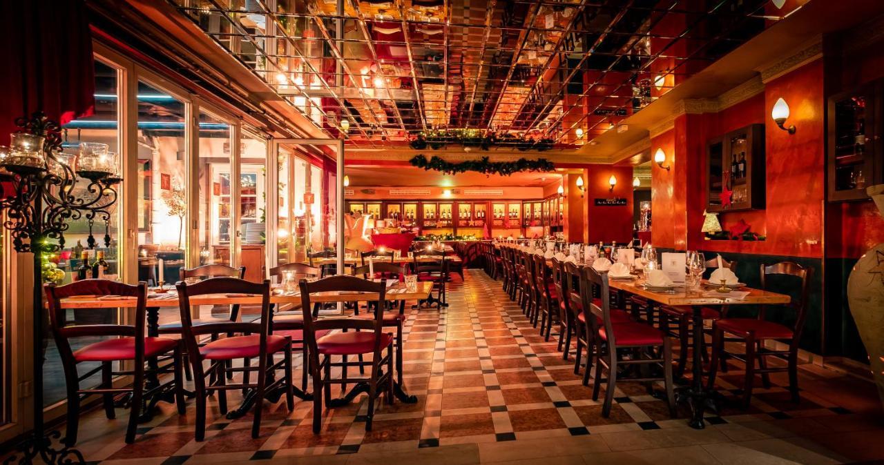 XII Apostel Albergo Köln Ngoại thất bức ảnh